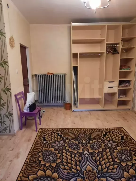 Комната 21 м в 3-к., 2/2 эт. - Фото 1