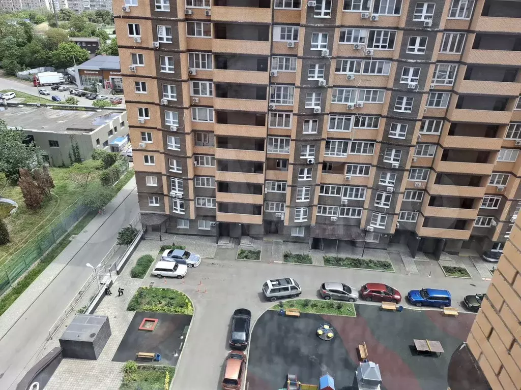 1-к. квартира, 40 м, 10/18 эт. - Фото 0