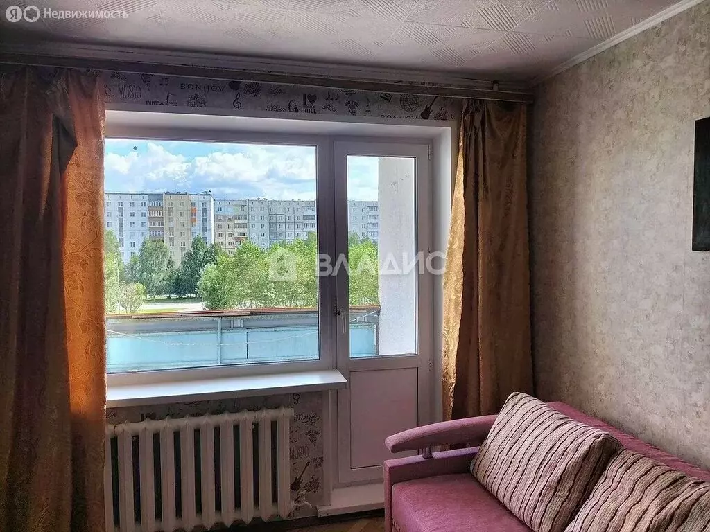 2-комнатная квартира: Тобольск, 6-й микрорайон, 19 (44.1 м) - Фото 1