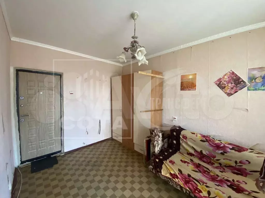 Комната 11,3 м в 3-к., 4/9 эт. - Фото 1