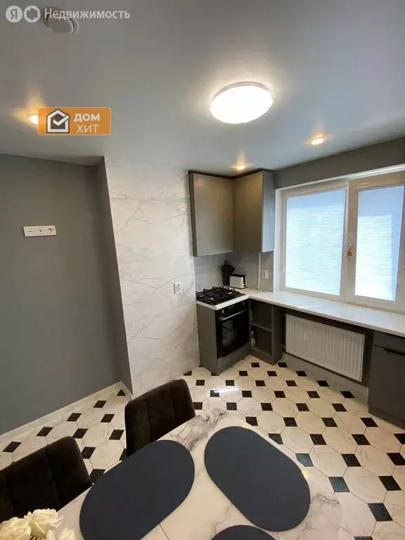 Квартира-студия: Севастополь, проспект Октябрьской Революции, 22/11 ... - Фото 1