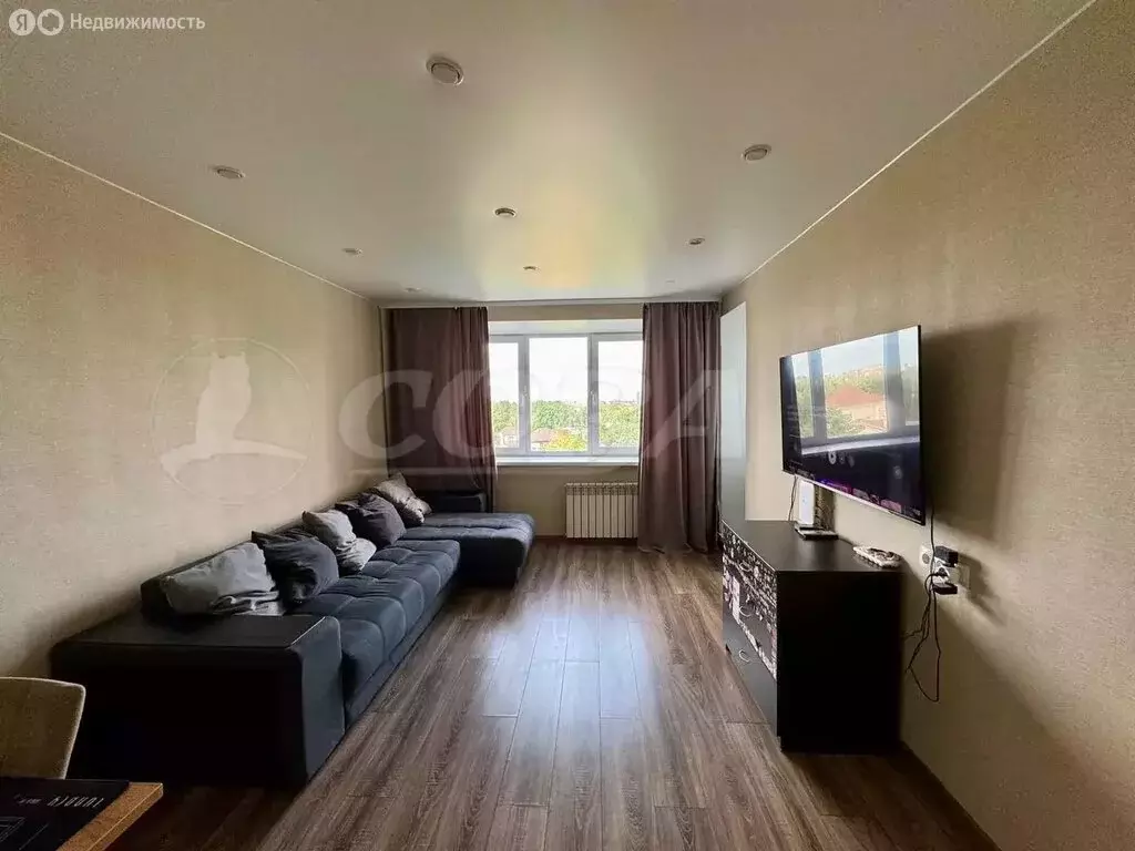 2-комнатная квартира: Тюмень, Амурская улица, 68 (49 м) - Фото 1