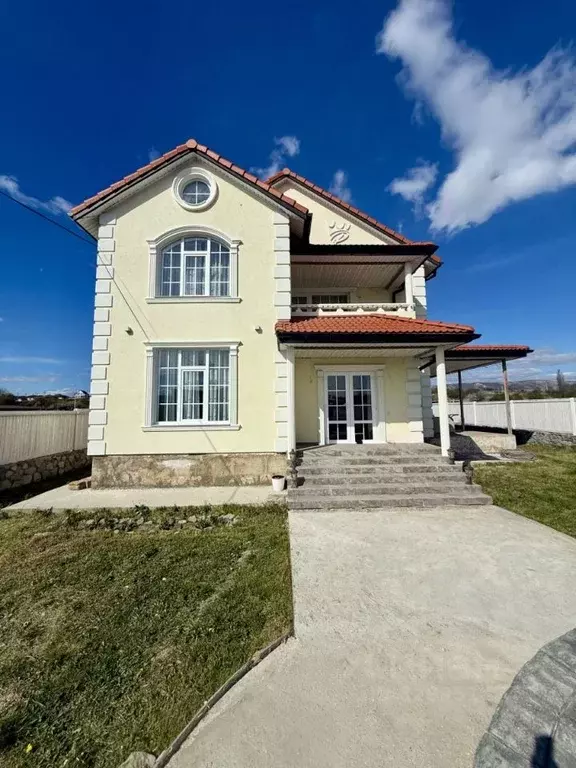 Дом в Крым, Симферопольский район, с. Доброе ул. Гранатовая, 35 (160 ... - Фото 1