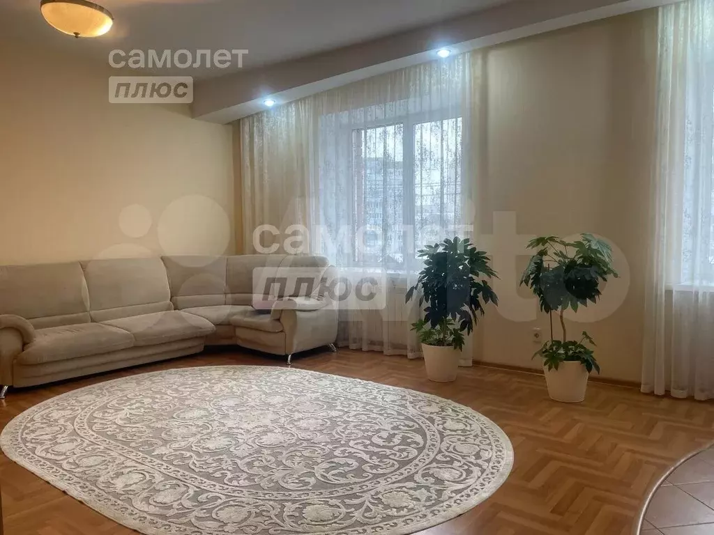 3-к. квартира, 90 м, 2/9 эт. - Фото 1