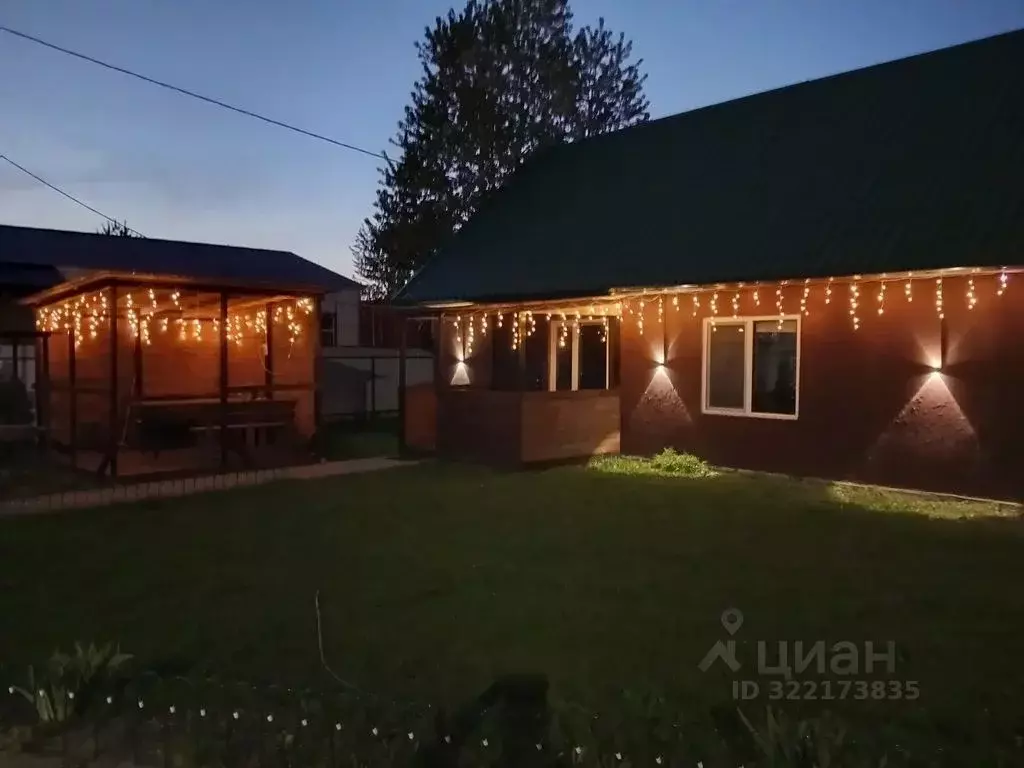 Дом в Брянская область, Брянский район, Снежское с/пос, с. Толмачево ... - Фото 1