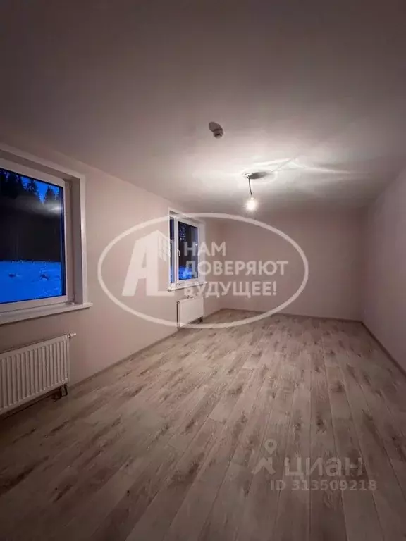 2-к кв. Пермский край, Чусовой ул. Космонавтов, 3А (61.3 м) - Фото 0