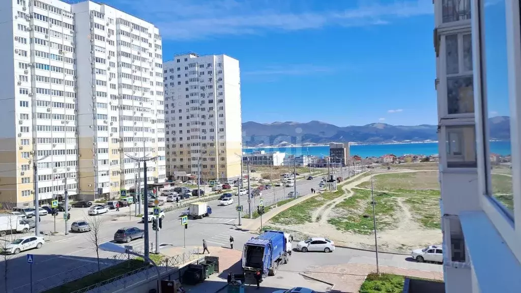 3-к кв. Краснодарский край, Новороссийск ул. Мурата Ахеджака, 21 (88.4 ... - Фото 0