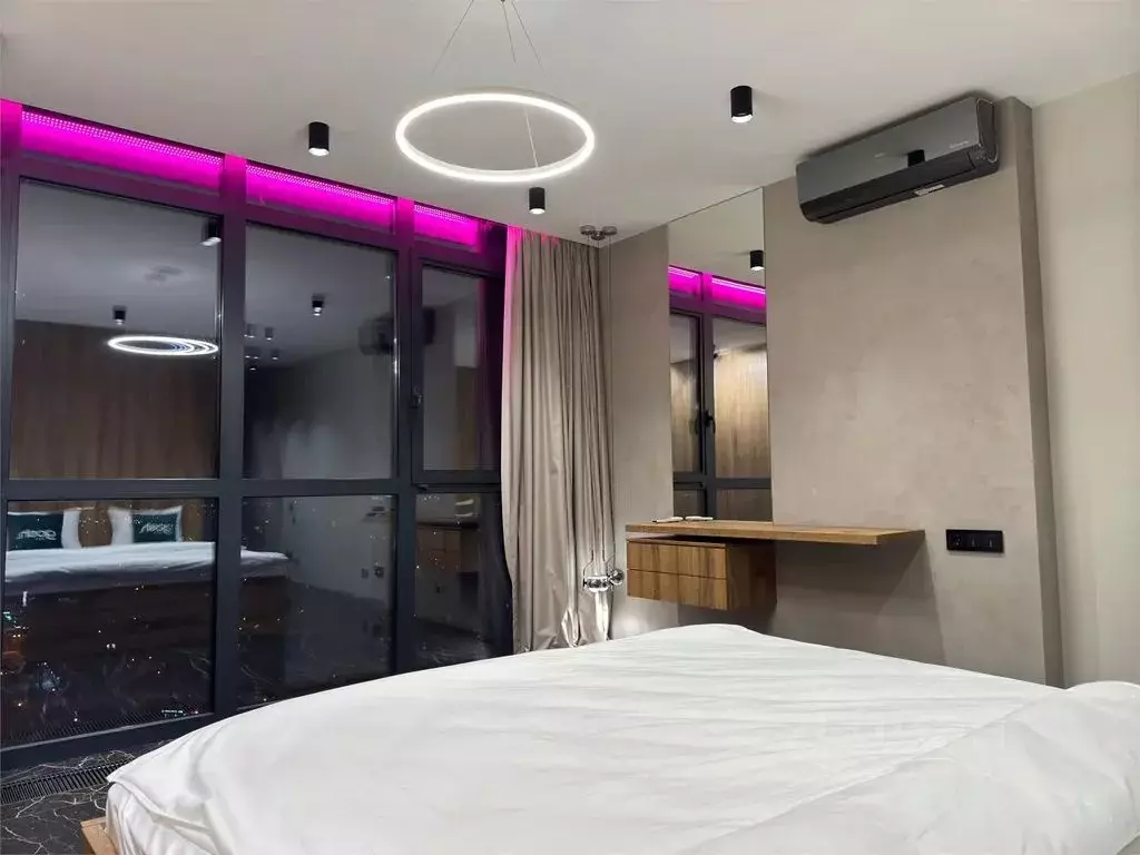 2-к кв. Тюменская область, Тюмень ул. Малыгина, 90 (150.0 м) - Фото 1