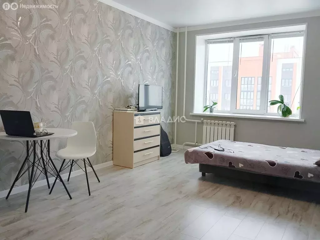 Квартира-студия: Стерлитамак, улица Рашита Кудашева, 1 (26.5 м) - Фото 1