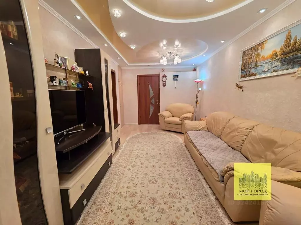 3-к кв. Ханты-Мансийский АО, Пыть-Ях 2-й Нефтяников мкр, 8 (61.0 м) - Фото 1