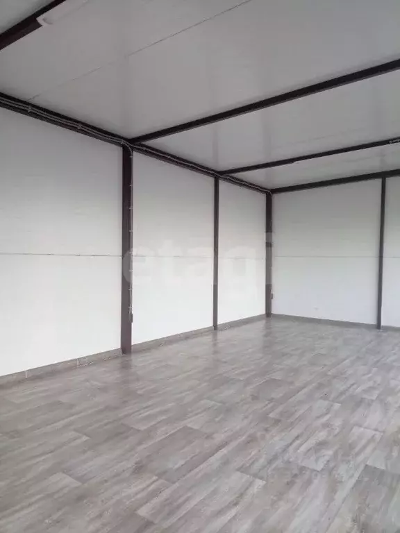 Помещение свободного назначения в Калужская область, пос. Бабынино ул. ... - Фото 1