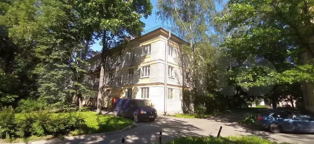 Комната 21 м в 3-к., 3/3 эт. - Фото 0