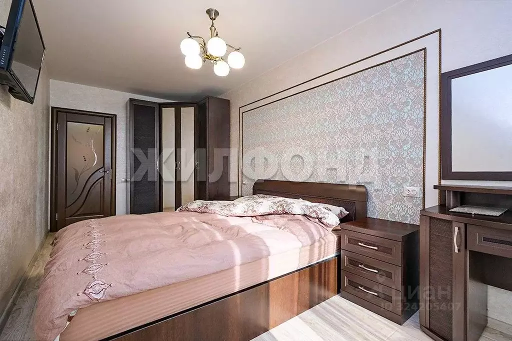 3-к кв. Новосибирская область, Новосибирск ул. 9-й Гвардейской ... - Фото 2