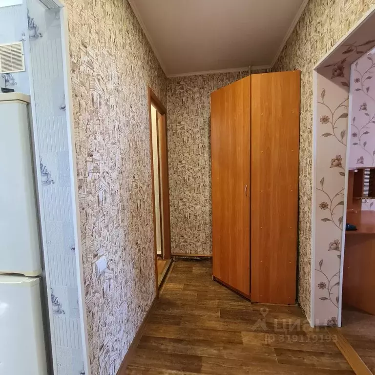 2-к кв. Омская область, Омск ул. 20 лет РККА, 200 (45.0 м) - Фото 2