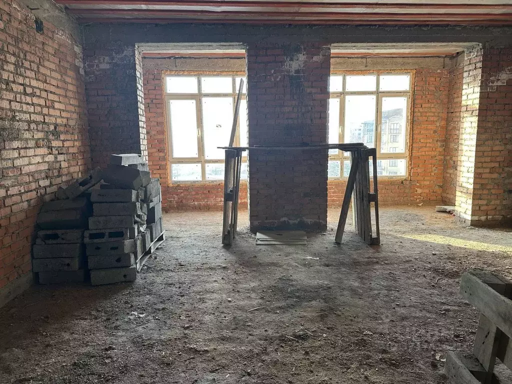 2-к кв. Северная Осетия, Владикавказ ул. Хадарцева, 8 (78.0 м) - Фото 2