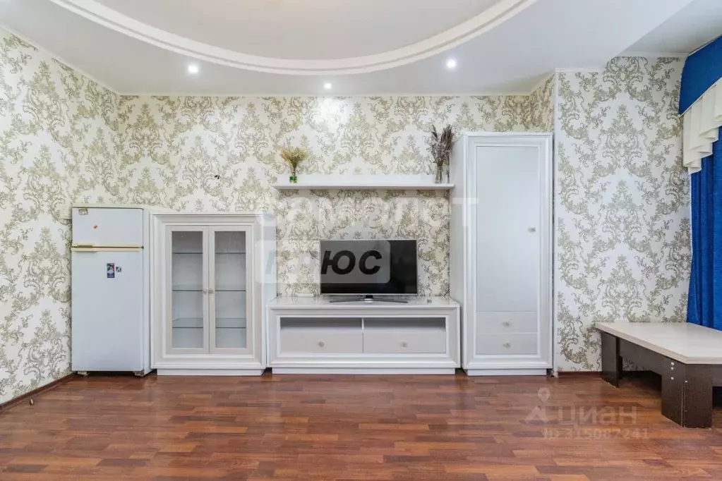 2-к кв. Ханты-Мансийский АО, Сургут просп. Ленина, 65 (60.0 м) - Фото 1