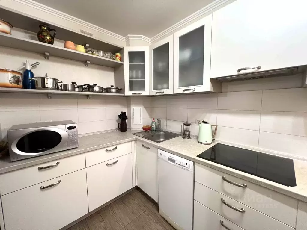 2-к кв. Свердловская область, Екатеринбург ул. Шаумяна, 103к1 (48.4 м) - Фото 2