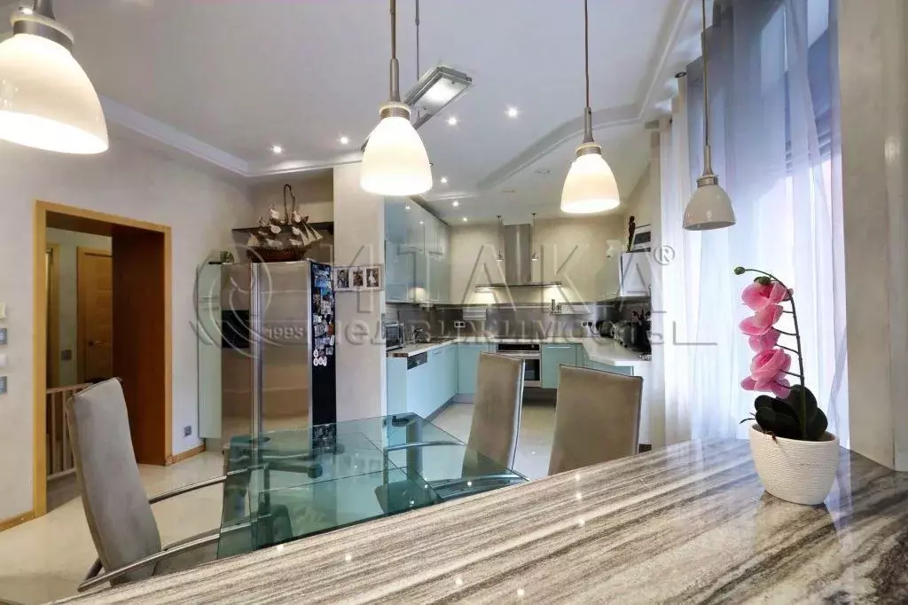 Квартира, 4 комнаты, 160.69 м - Фото 1