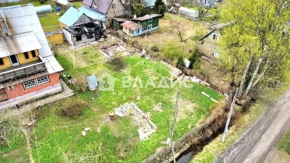 Участок в Ленинградская область, Выборгский район, Рощино городской ... - Фото 0