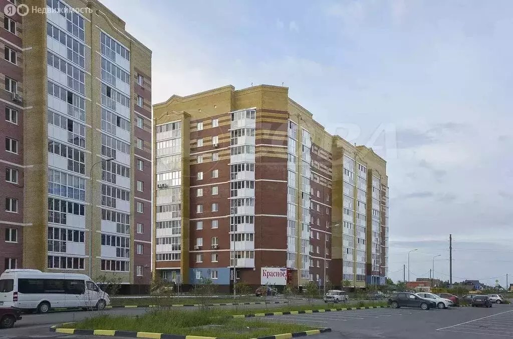 1-комнатная квартира: Тюмень, Кремлёвская улица, 102А (48 м) - Фото 2