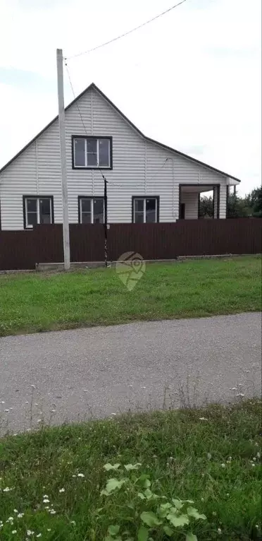 Коттедж в Белгородская область, Старооскольский городской округ, с. ... - Фото 0