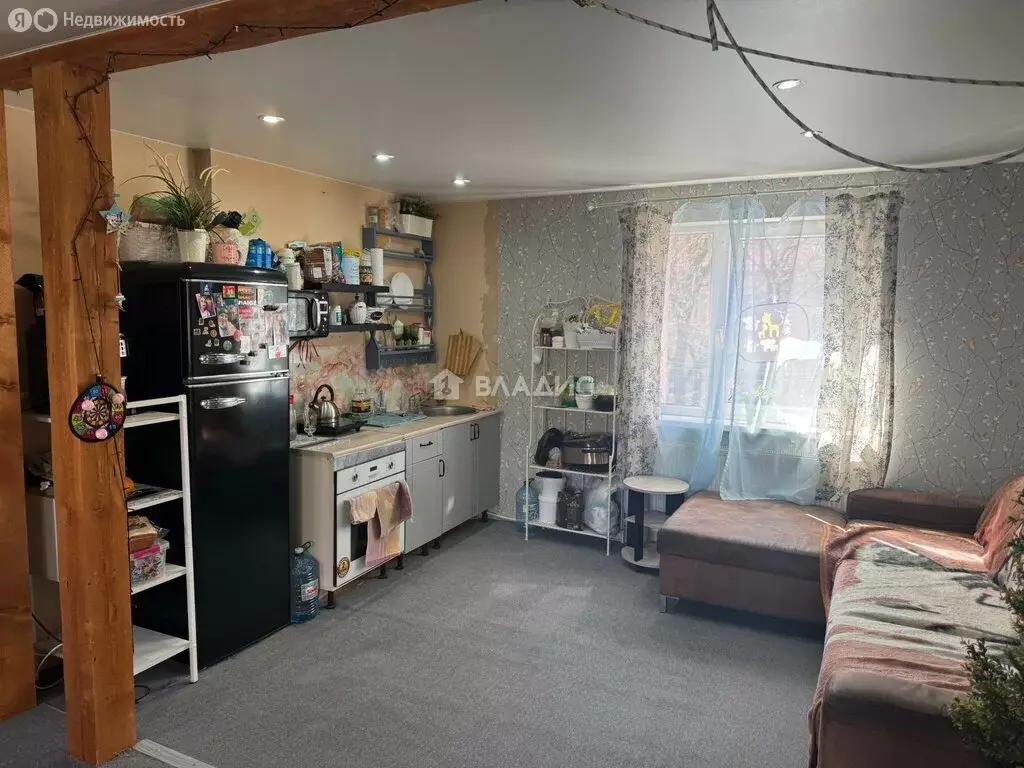 4-комнатная квартира: Калининград, улица Верещагина, 1 (73.4 м) - Фото 2