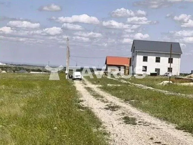 Участок в Крым, Симферопольский район, с. Трудовое ул. Академика ... - Фото 1
