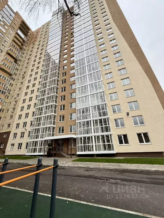 1-к кв. Калужская область, Калуга ул. Пухова, 56 (49.1 м) - Фото 2