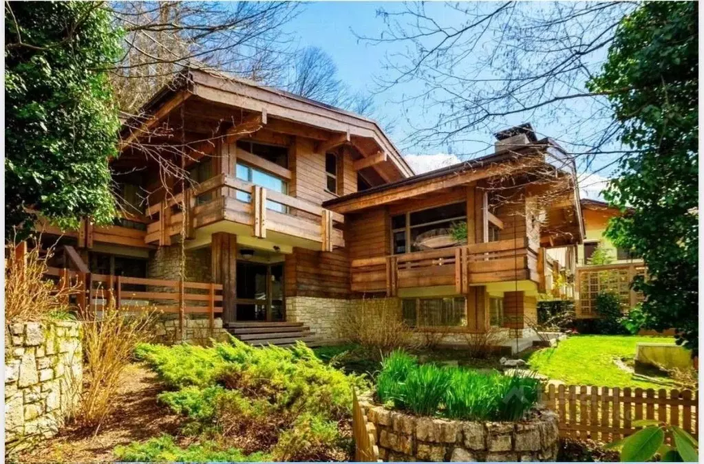 Дом в Свердловская область, Сысертский муниципальный округ, Заповедник ... - Фото 1