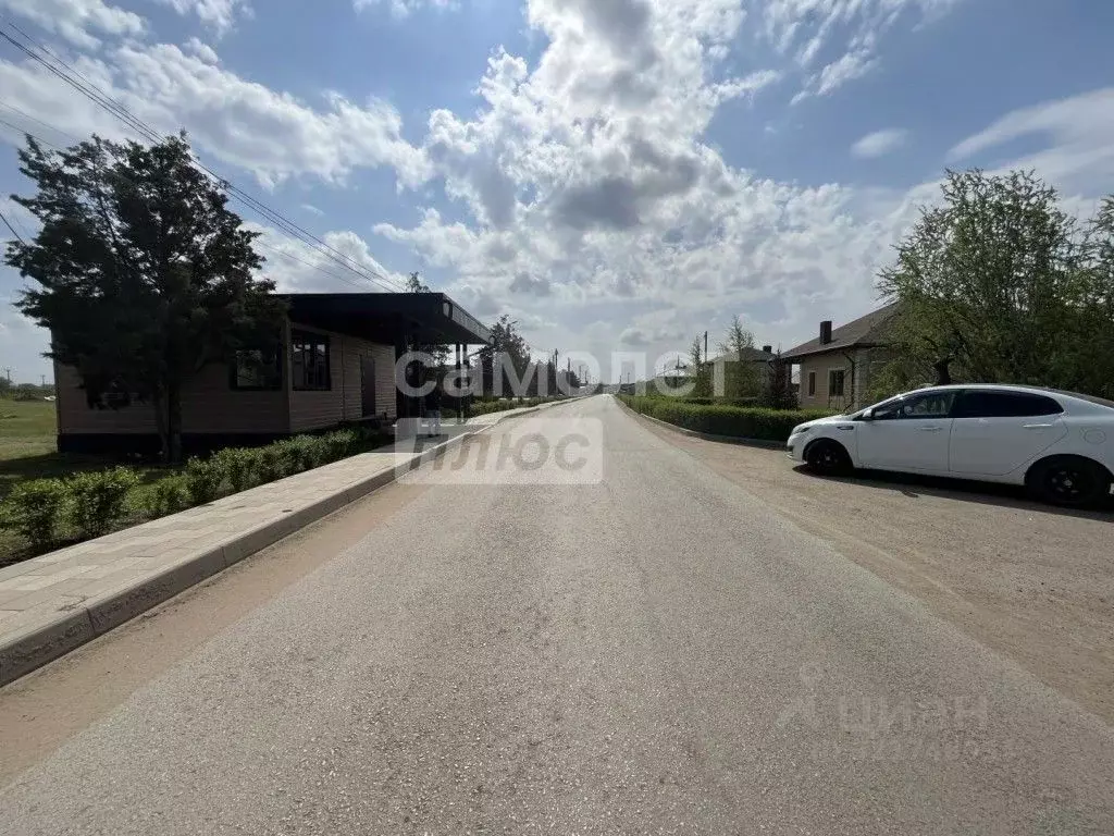 Участок в Волгоградская область, Краснослободск Среднеахтубинский ... - Фото 0