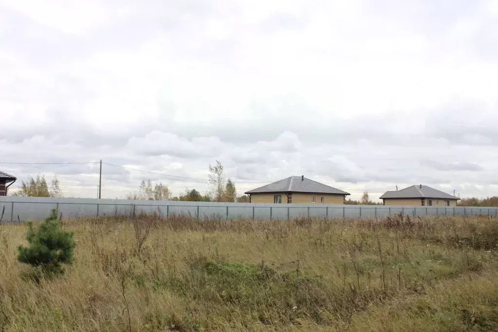 Участок в Тюменская область, Тюмень  (6.1 сот.) - Фото 1