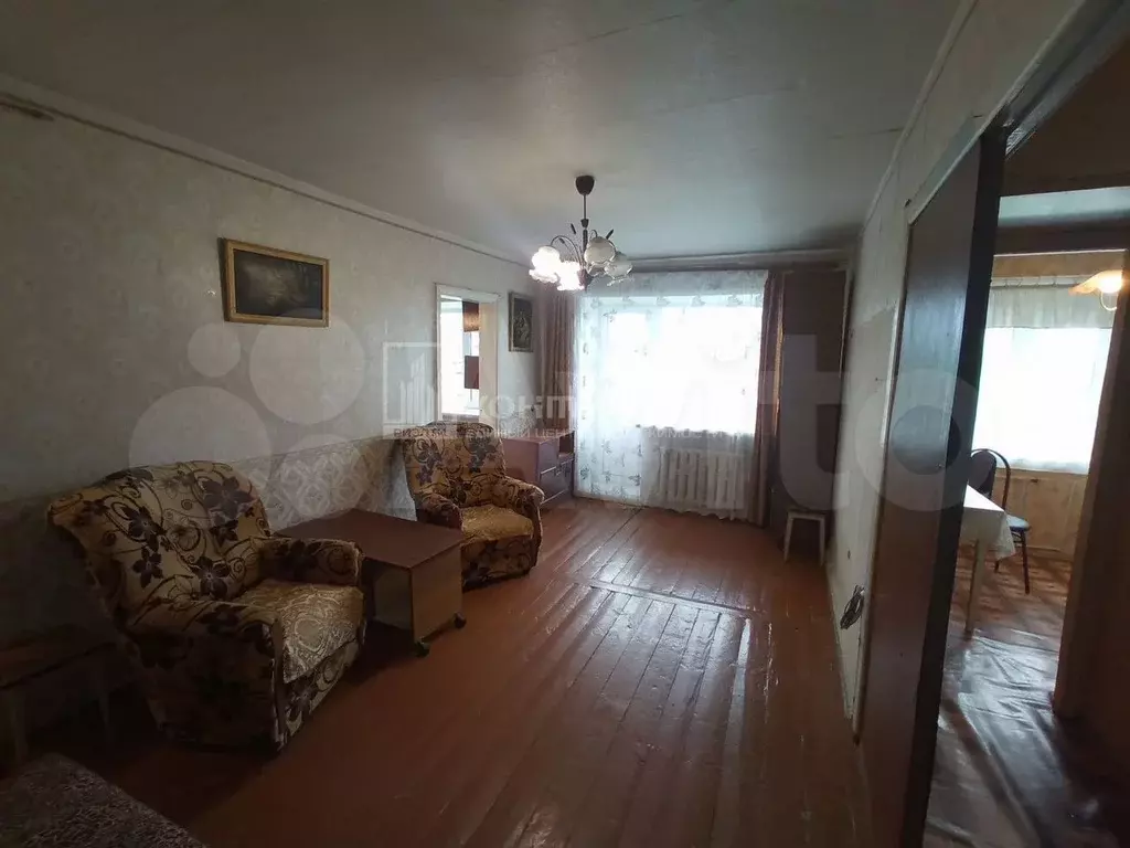 2-к. квартира, 42 м, 5/5 эт. - Фото 1