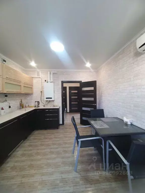 2-к кв. Краснодарский край, Анапа ул. Ленина, 180Ак7 (53.0 м) - Фото 2