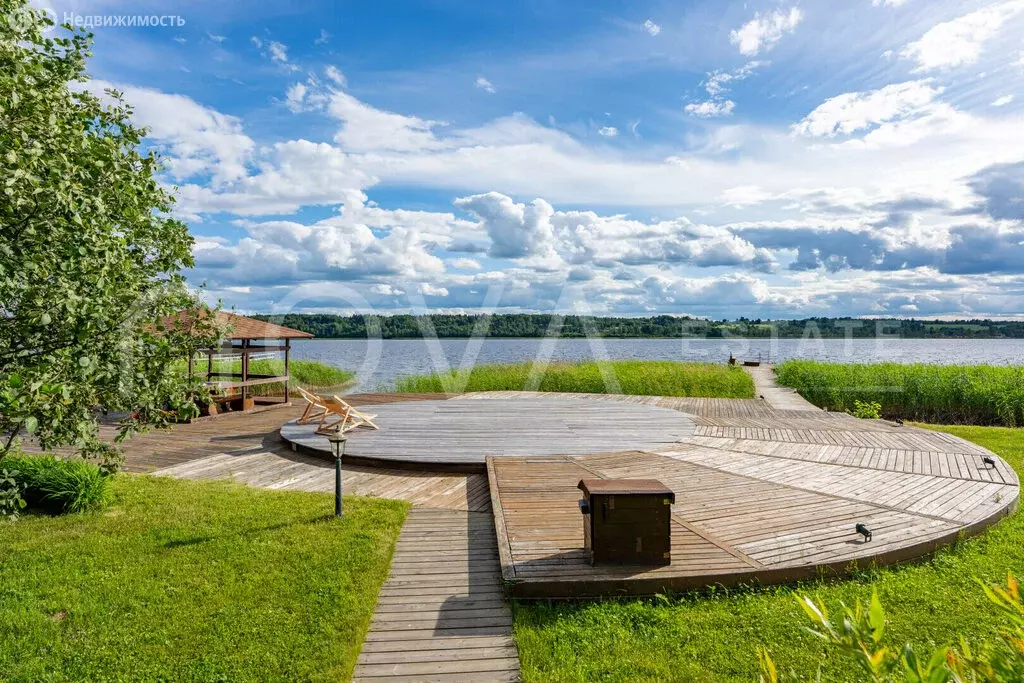 Дом в Громовское сельское поселение, посёлок Портовое (650 м) - Фото 2
