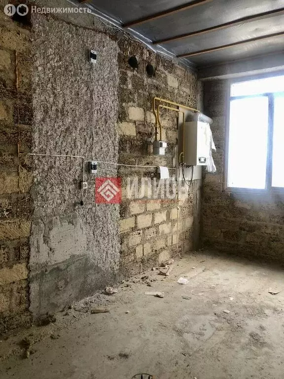 Квартира-студия: Севастополь, Трудовая улица, 27 (100 м) - Фото 2