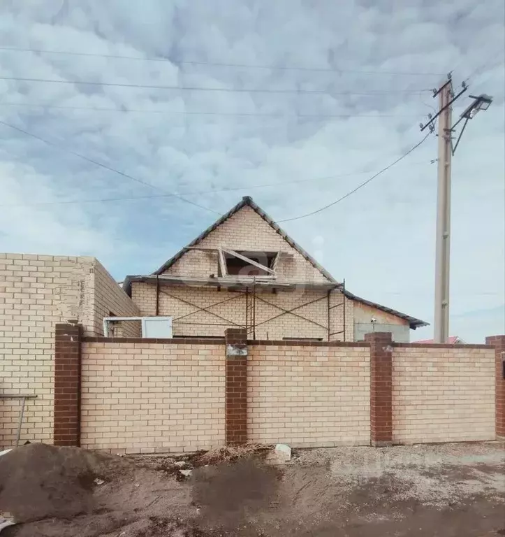 Дом в Челябинская область, Южноуральск ул. Красина (59 м) - Фото 0