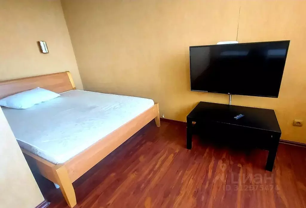 1-к кв. Ханты-Мансийский АО, Урай 1Г мкр, 18Г (30.0 м) - Фото 0