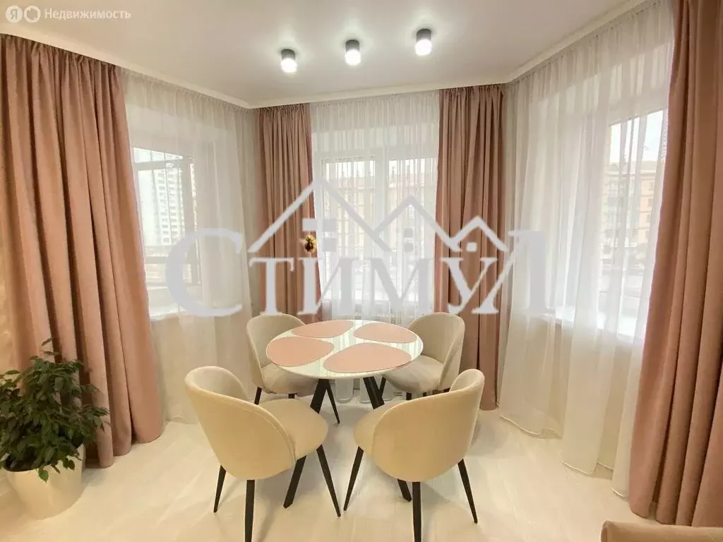 2-комнатная квартира: Абакан, улица Авиаторов, 5А (40 м) - Фото 0