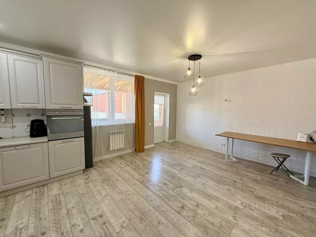 Таунхаус в Оренбургская область, Оренбургский район, пос. Ленина ... - Фото 2