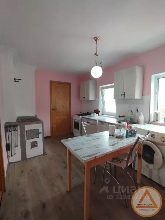 Дом в Краснодарский край, Туапсе ул. Тимирязева, 8 (50 м) - Фото 0