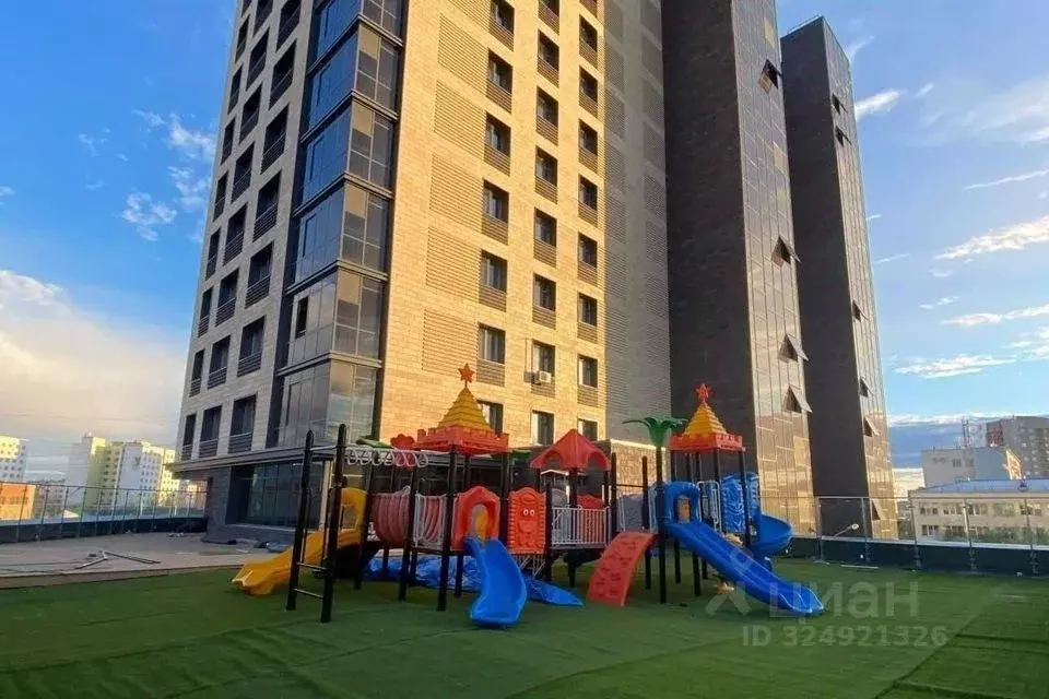 3-к кв. Саха (Якутия), Якутск ул. Каландаришвили, 32 (73.0 м) - Фото 0