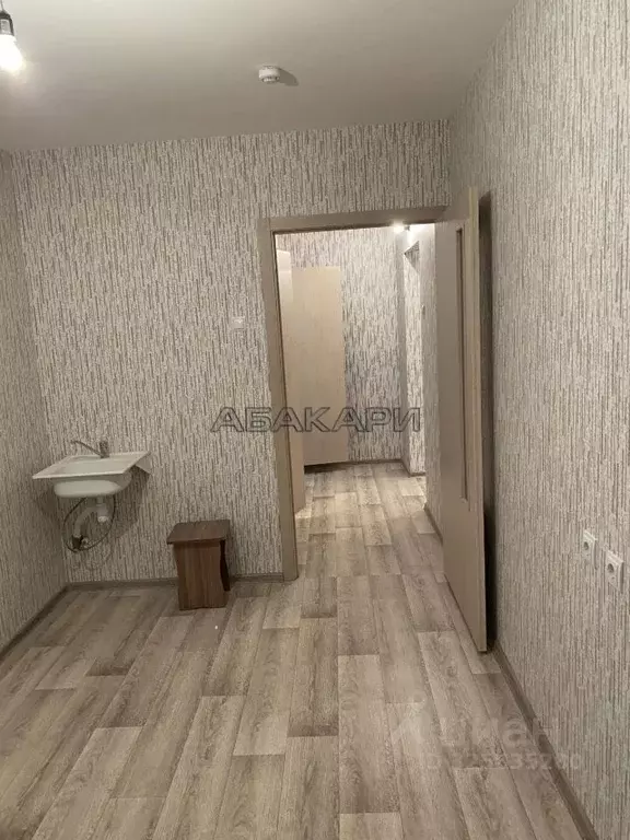 3-к кв. Красноярский край, Красноярск ул. Елены Стасовой, 50И (84.0 м) - Фото 1