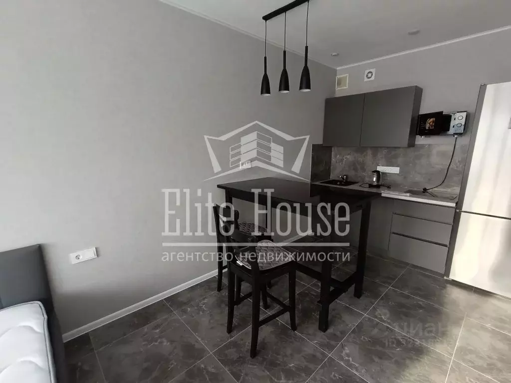 Студия Калужская область, Калуга ул. Комфортная, 19 (29.5 м) - Фото 1