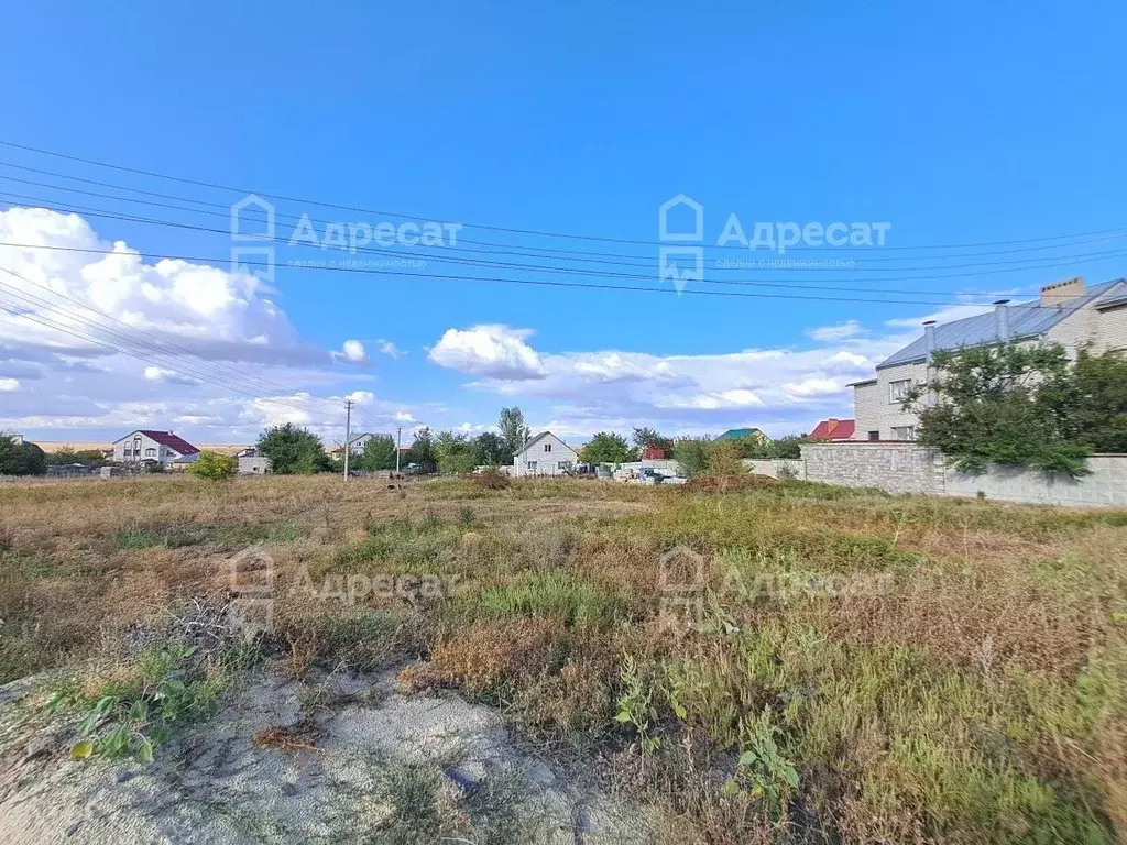 Участок в Волгоградская область, Волгоград бул. Сиреневый (15.0 сот.) - Фото 0