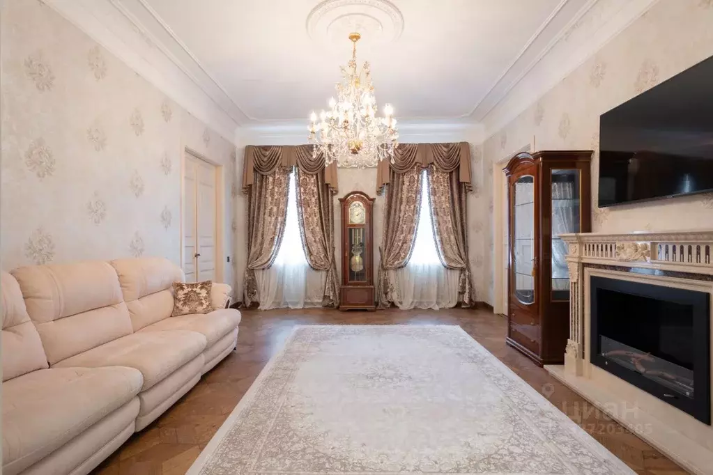 4-к кв. Москва ул. Большая Молчановка, 24/2С1 (122.3 м) - Фото 1