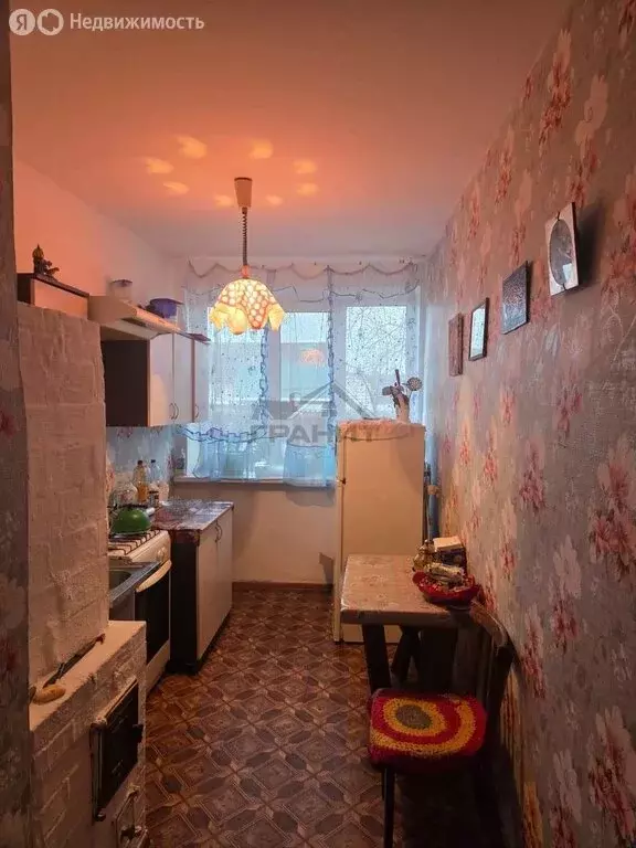 2-комнатная квартира: Новгородская область, рабочий посёлок Крестцы, ... - Фото 2