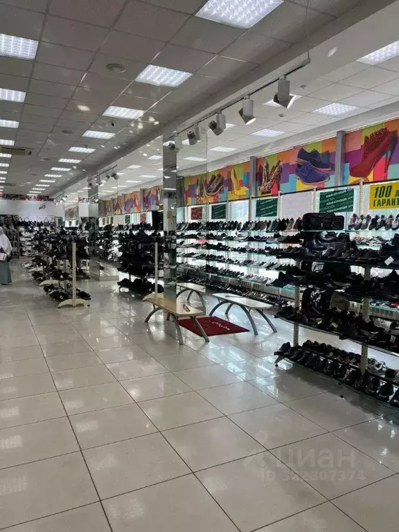 Торговая площадь в Татарстан, Казань ул. Татарстан, 13 (317 м) - Фото 1