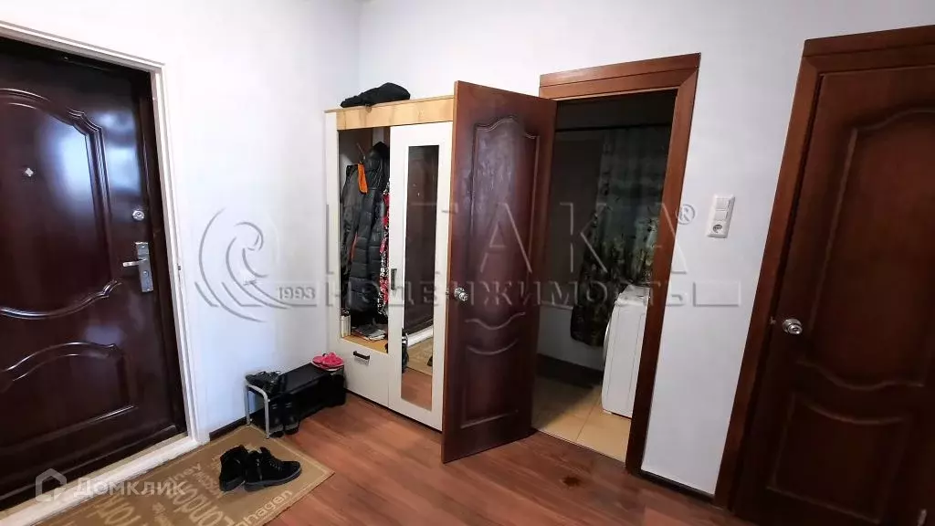 Продаётся 1-к квартира, 50.4 м - Фото 0