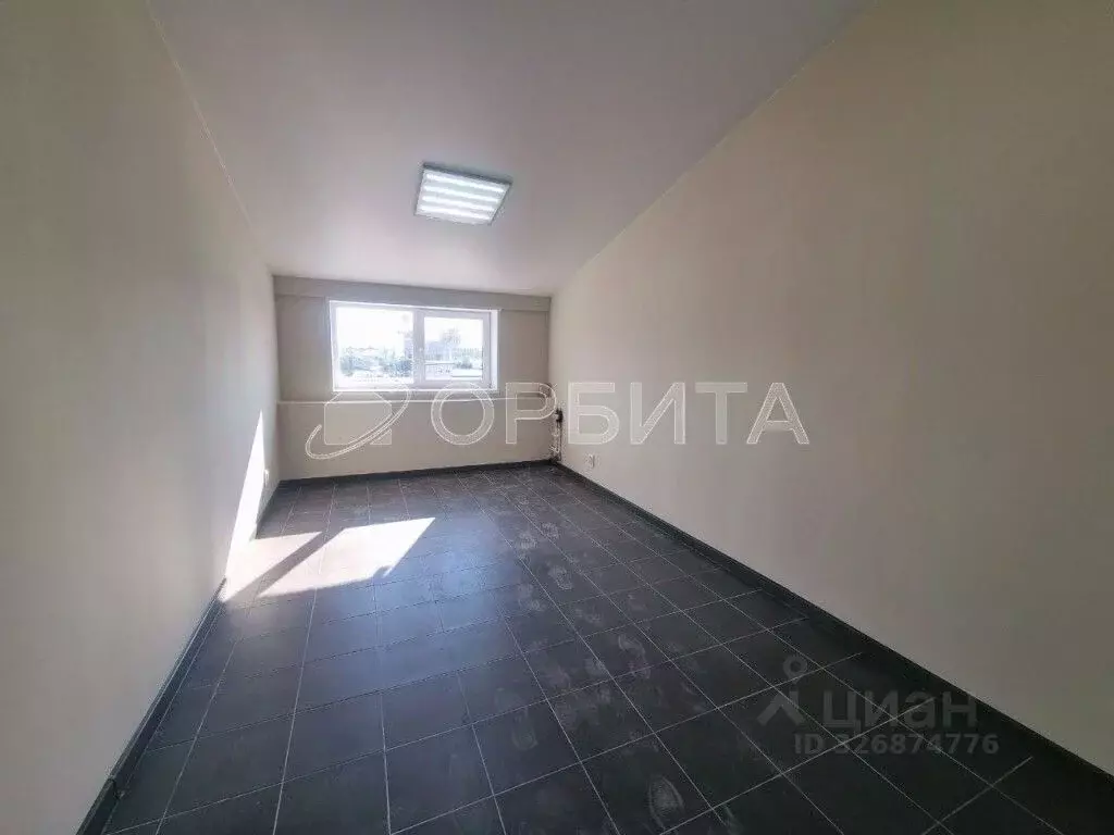 Офис в Тюменская область, Тюмень ул. 50 лет Октября, 120 (14 м) - Фото 2