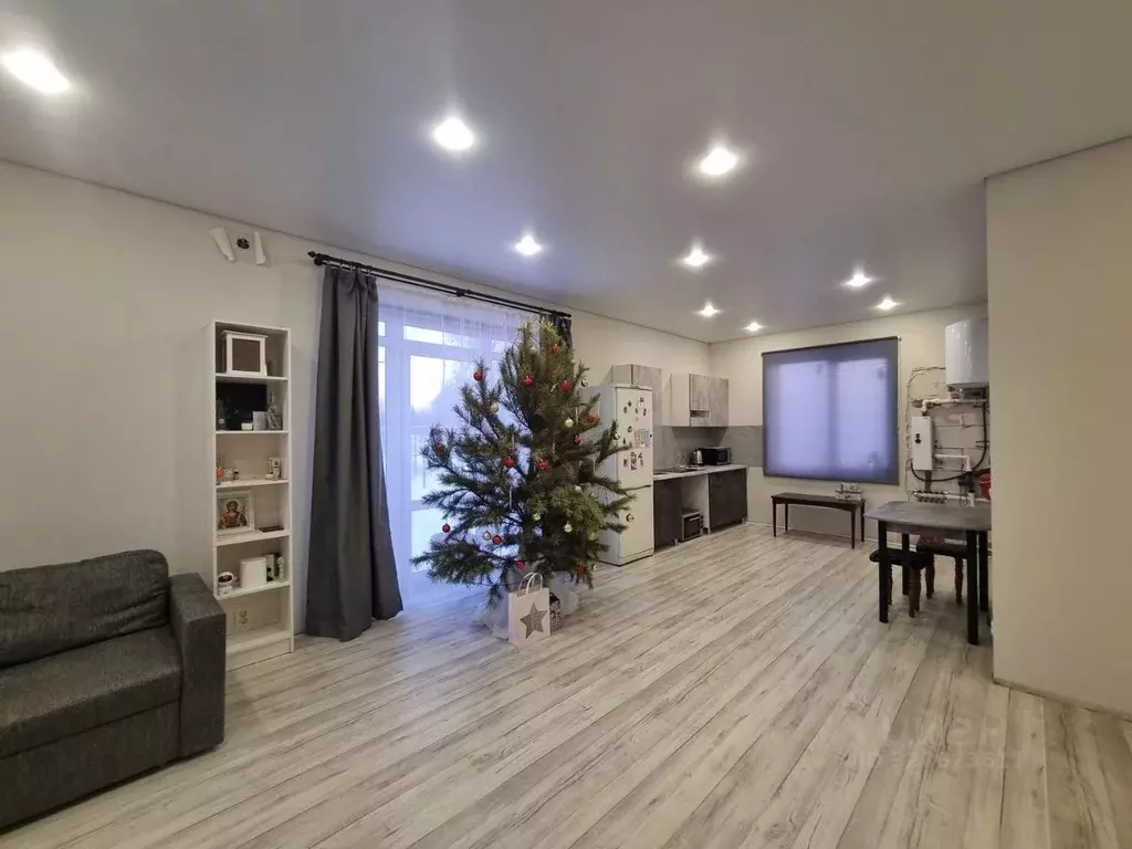 Дом в Саратовская область, Энгельс муниципальное образование, ... - Фото 2